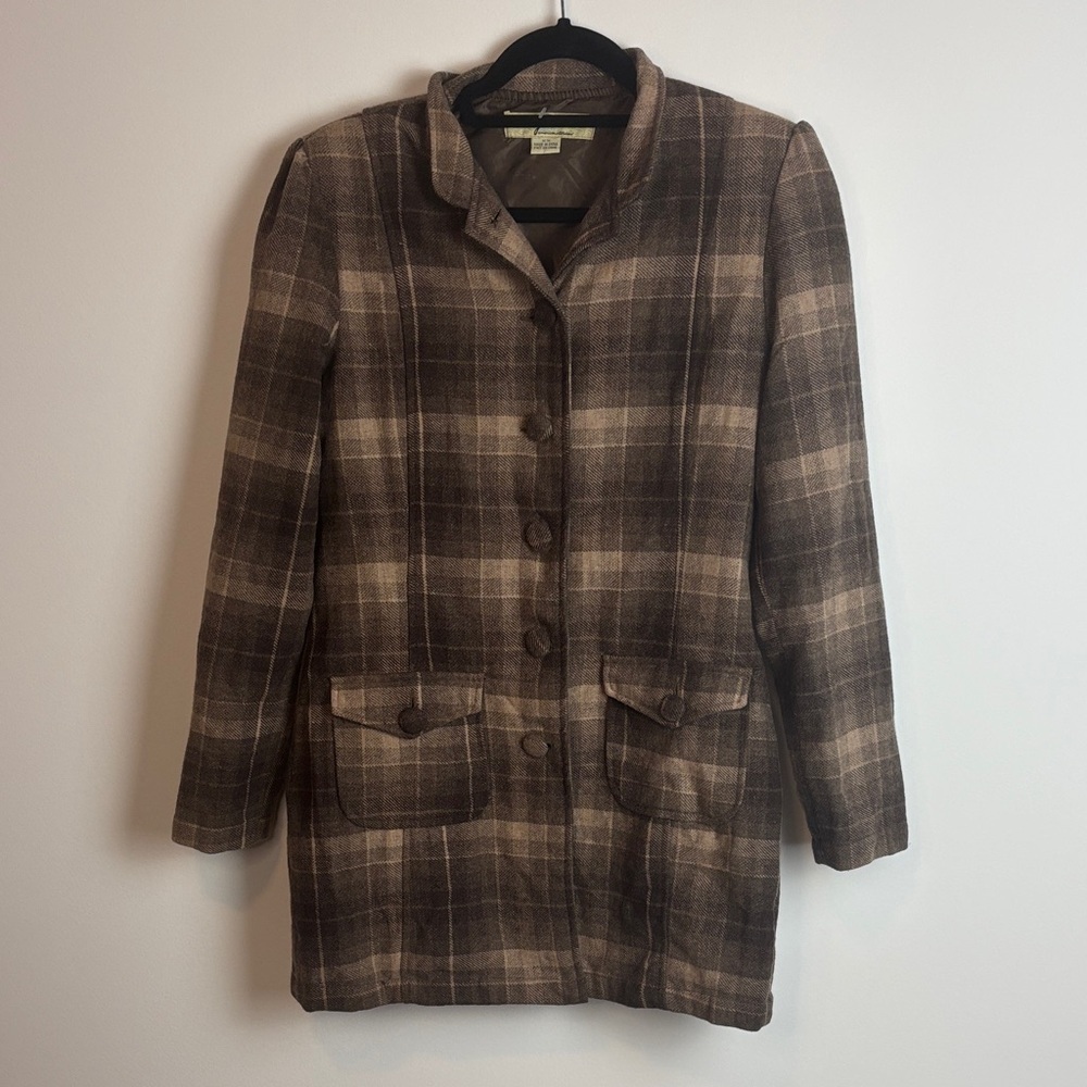 Elegant Brown Plaid Women's Blazer